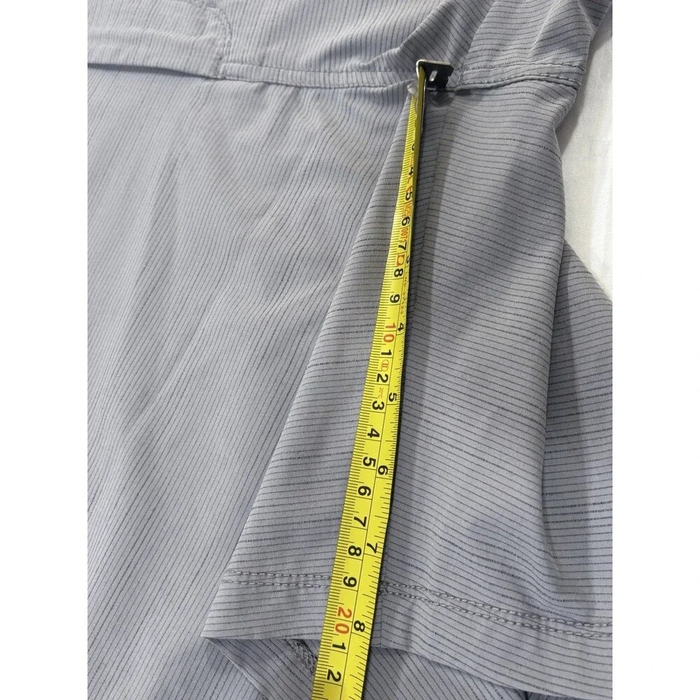 Vuori Mens Aim Pebble Short Size 34 Gray Micro Stripe V399 Golf